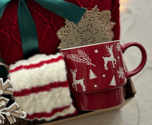 Christmas Theme Gift Basket with Blanket and Xmas Mug