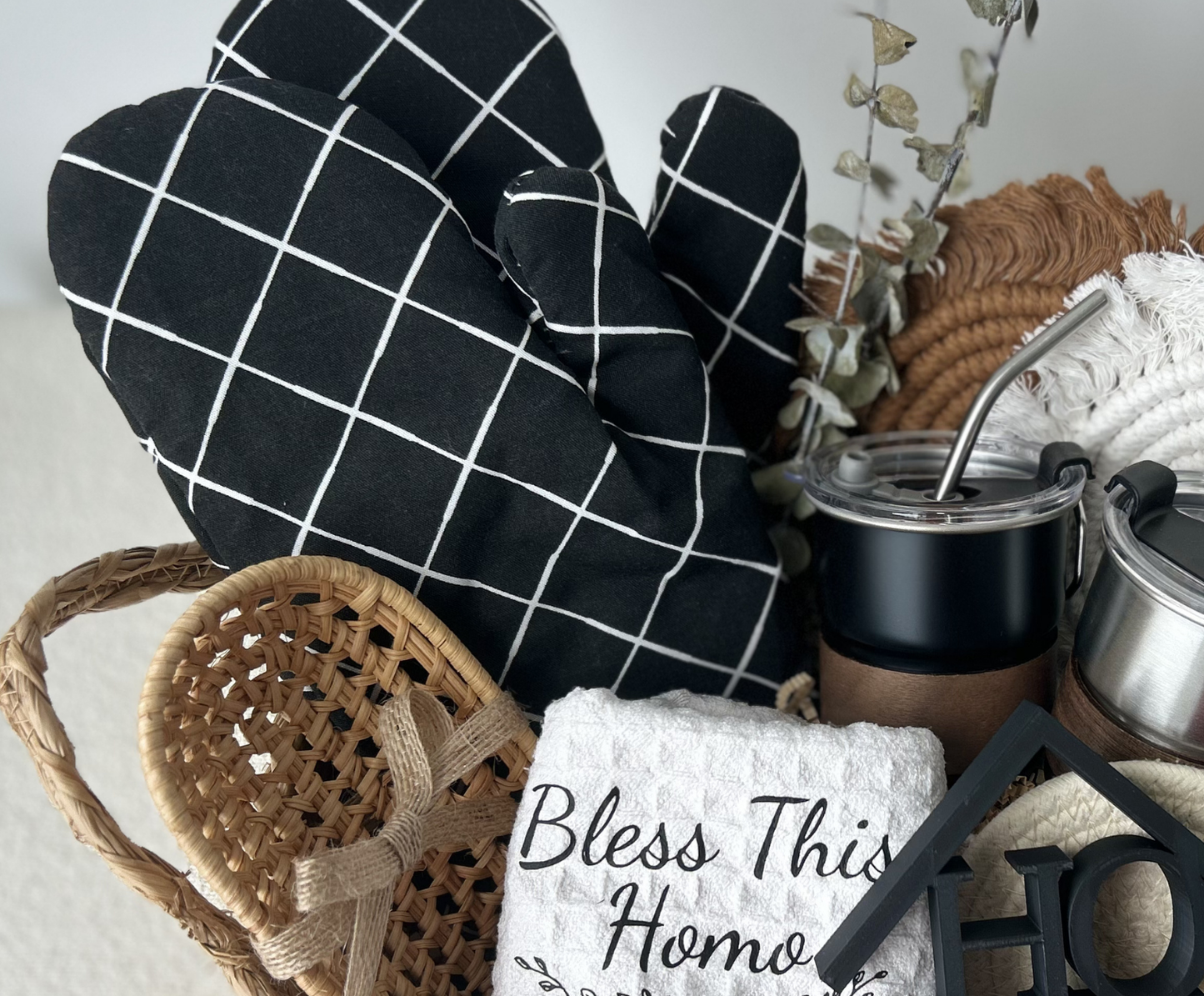 The "Welcome Home" Realtor Closing Gift Basket-Elegant & Luxury Housewarming Gift Basketful Gifts