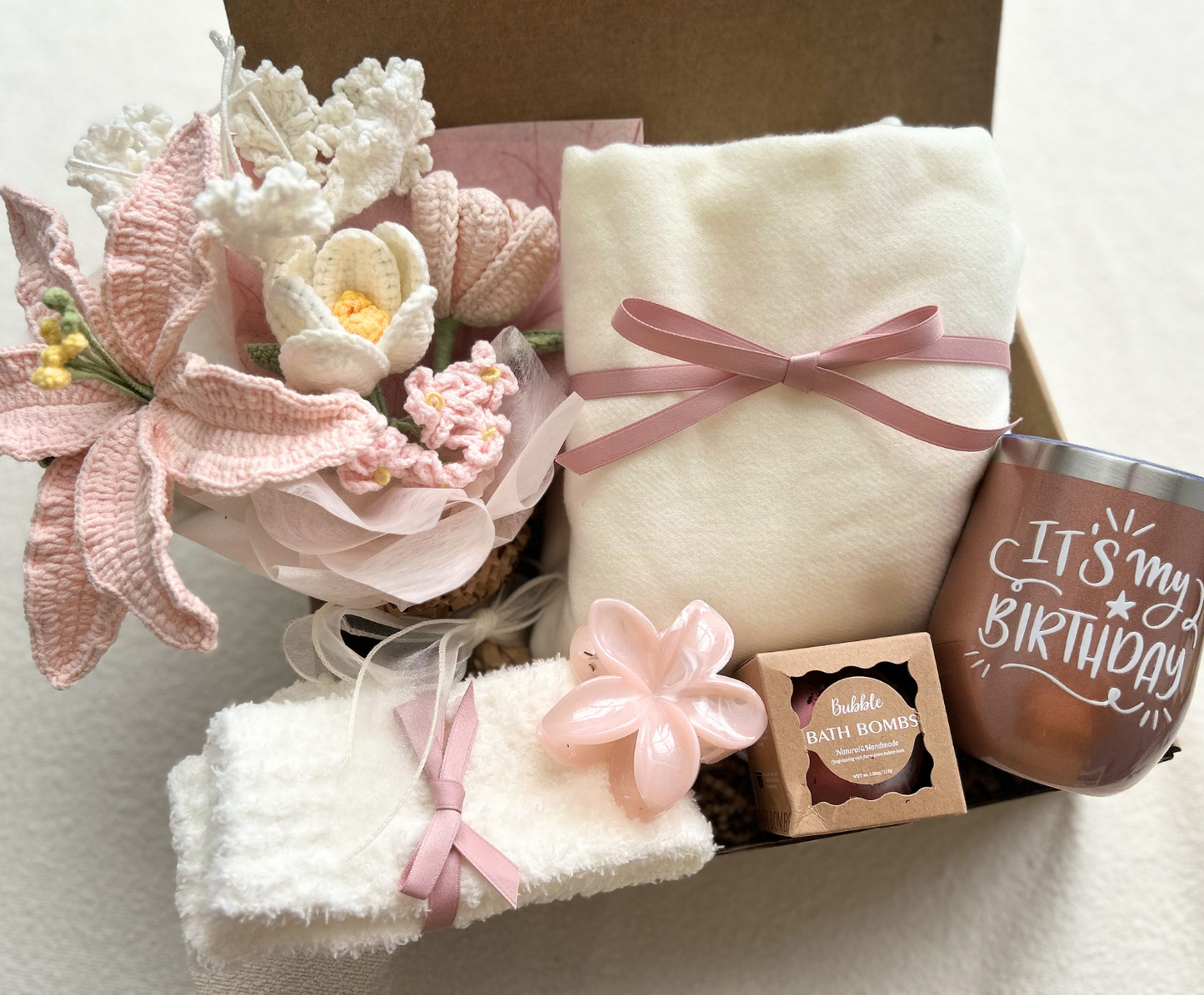 Unique Birthday Gift Baskets for Her – Spa Box with Blanket, Bath Bombs, Cozy Socks & Flower Bouquet