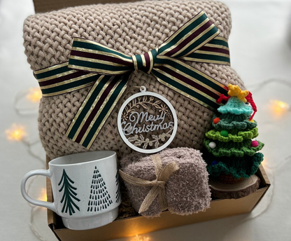 Christmas Gift Baskets for Family & Friends with Cozy Blanket and Xmas Mug