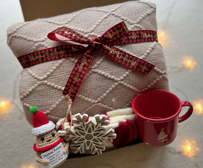 Chritmas Gift Box with Blanket & Chritmas Crochet Potato