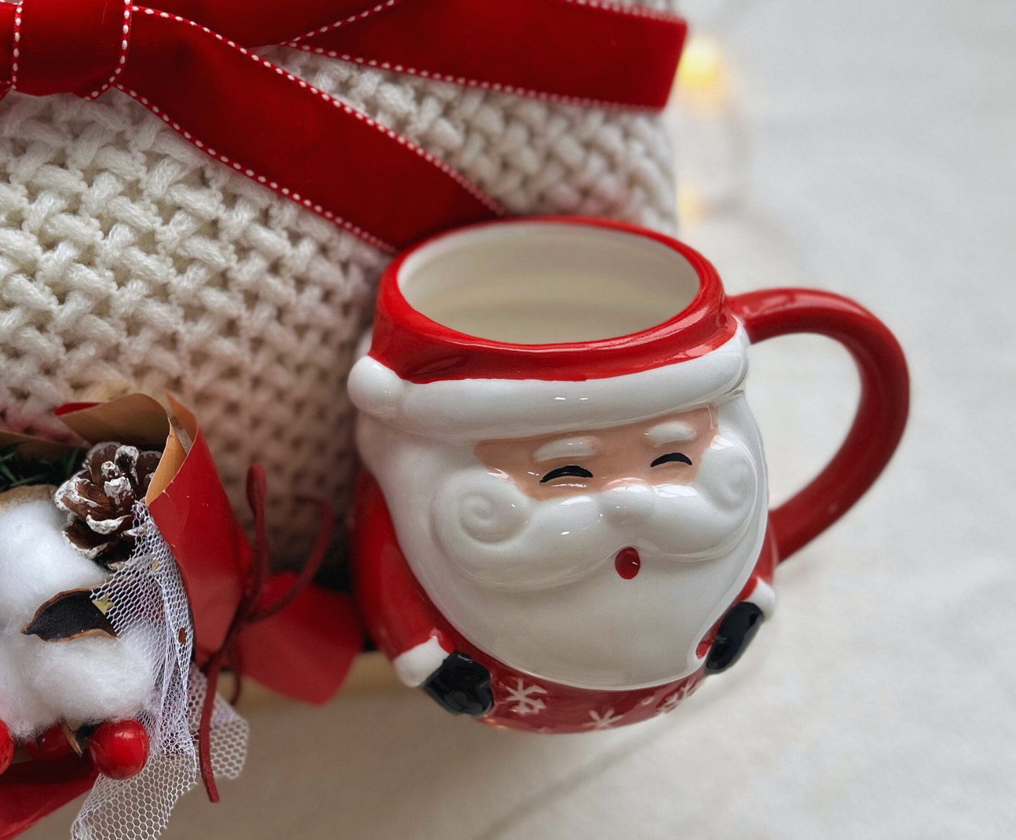 Christmas Gift Baskets with Cozy Blanket and Festive Santa Mug