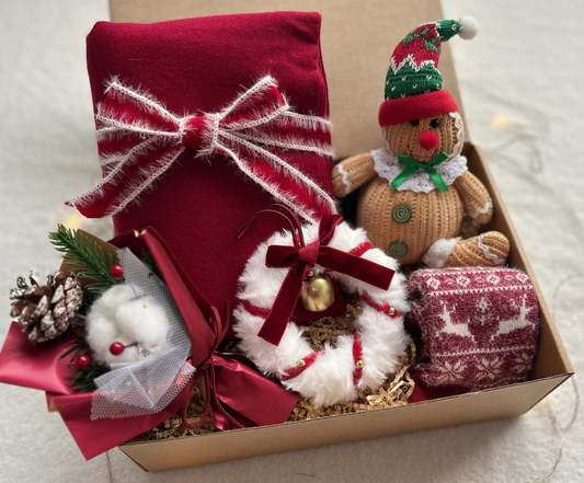 Gingerbread Charm Christmas Gift Box for Her – Scarf, Crochet Gingerbread & Socks Basketful Gifts
